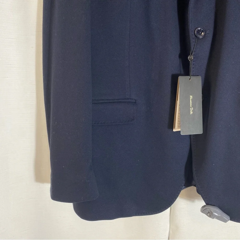 Massimo Dutti Men's Navy Blazer Size 48